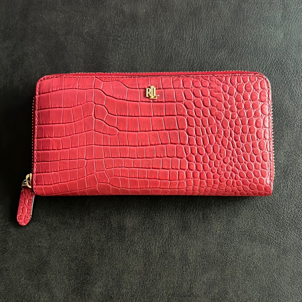Ralph Lauren: Zip Wallet